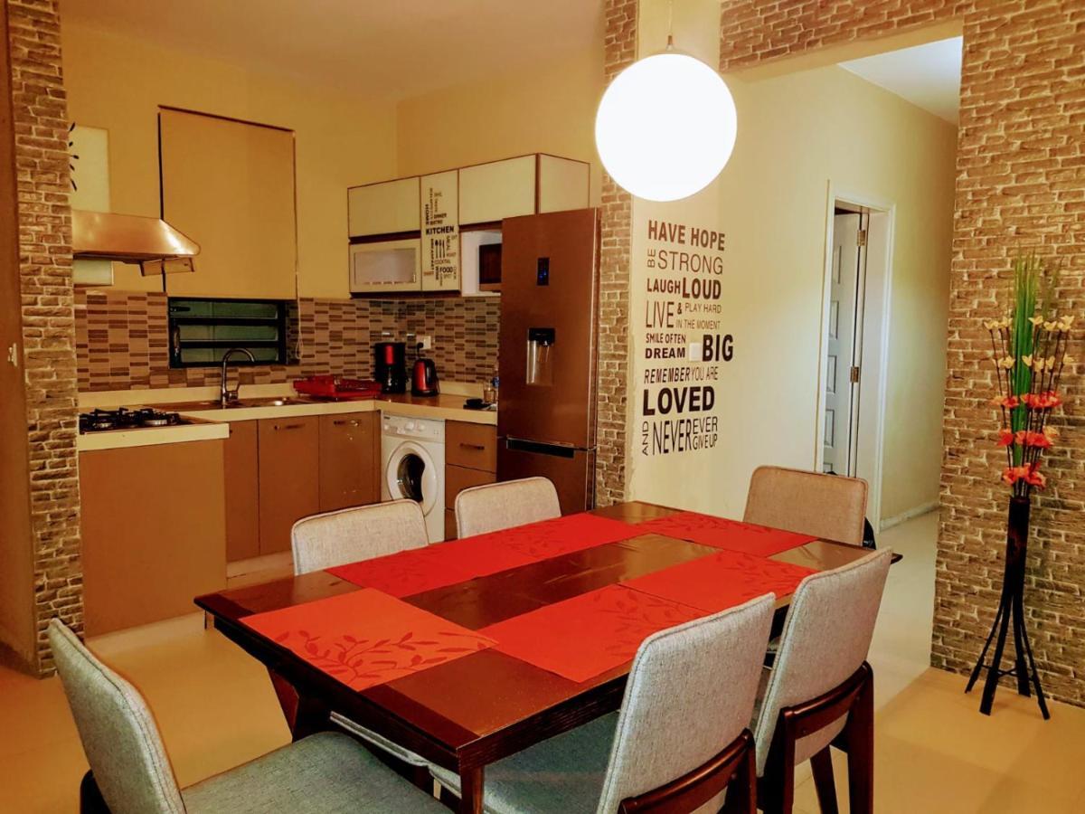 Flic En Flac Sea View Luxury 3 Bedroom Apartment Eksteriør bilde