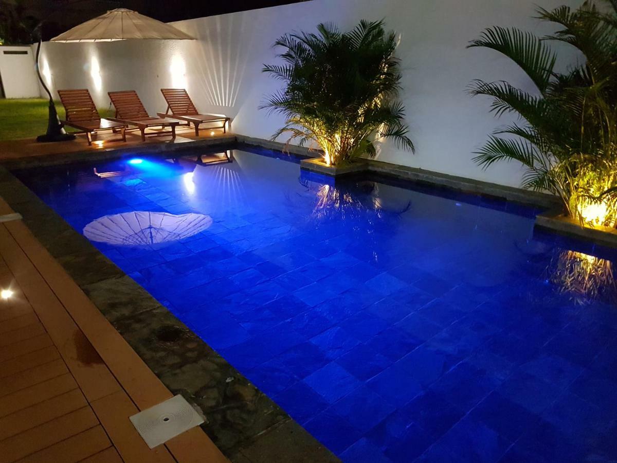 Flic En Flac Sea View Luxury 3 Bedroom Apartment Eksteriør bilde